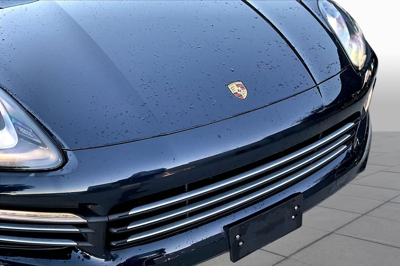 Used 2019 Porsche Cayenne AWD/4WD image 32