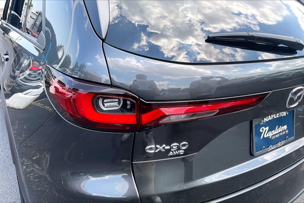 Used 2025 MAZDA CX-90 3.3 Turbo w/ Preferred Package AWD/4WD image 30