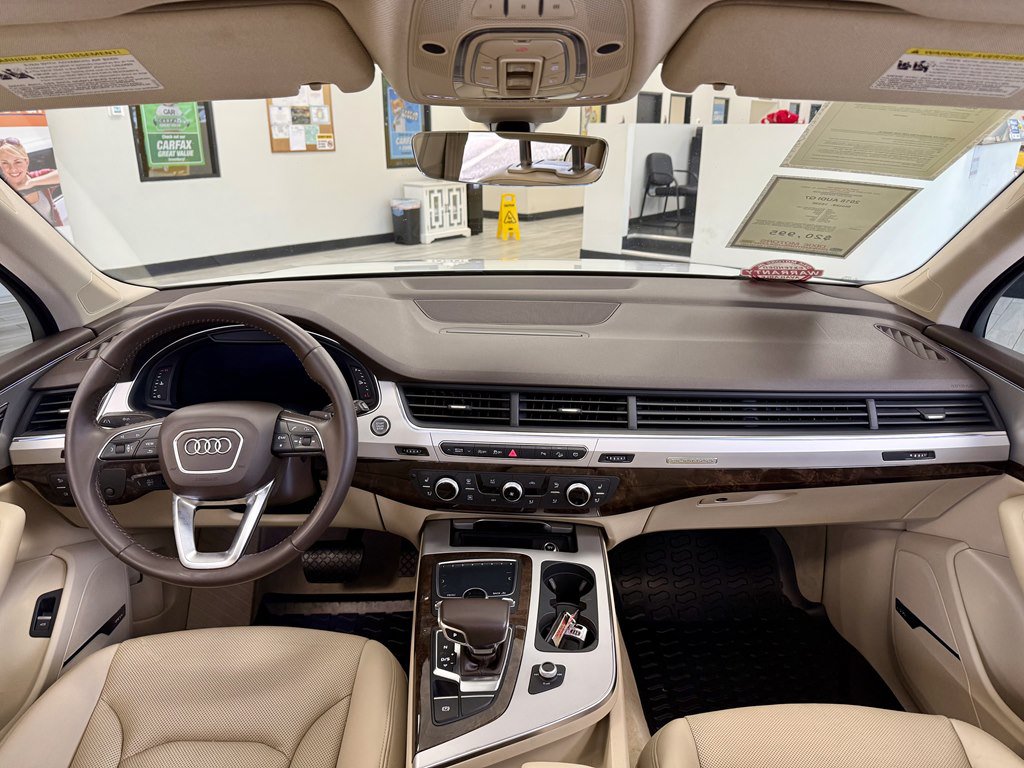 Used 2018 Audi Q7 2.0T Premium Plus w/ Premium Plus Package AWD/4WD image 10