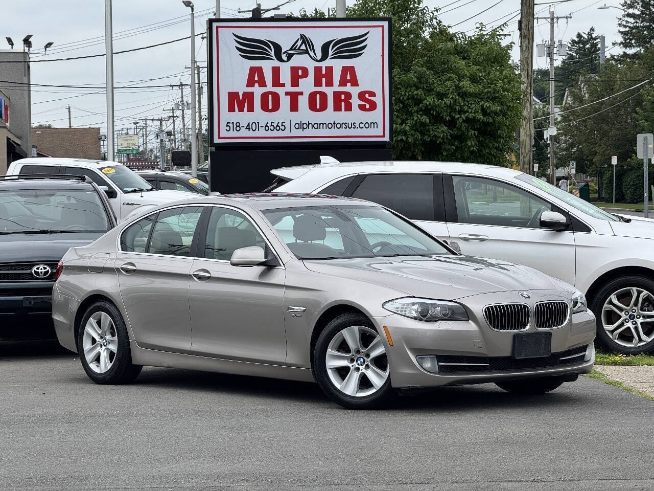 Used 2012 BMW 528i xDrive Sedan