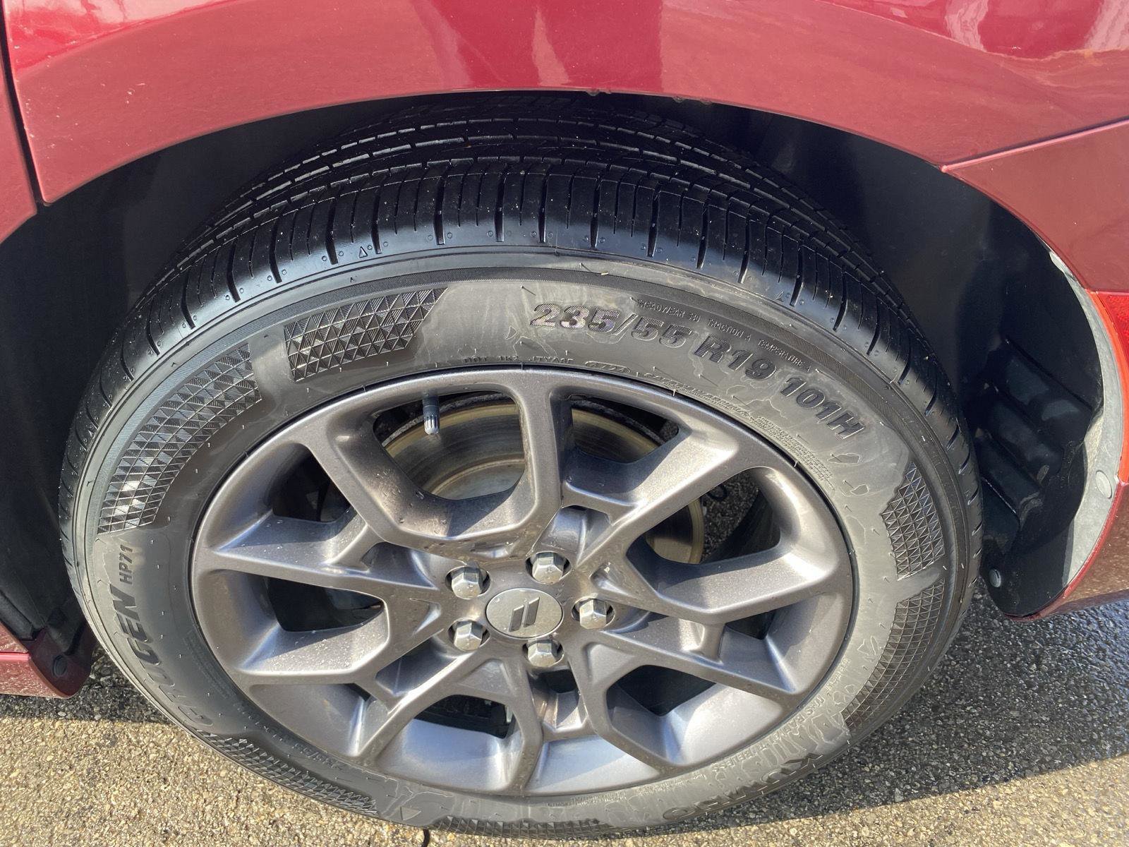 Used 2018 Dodge Charger GT image 31