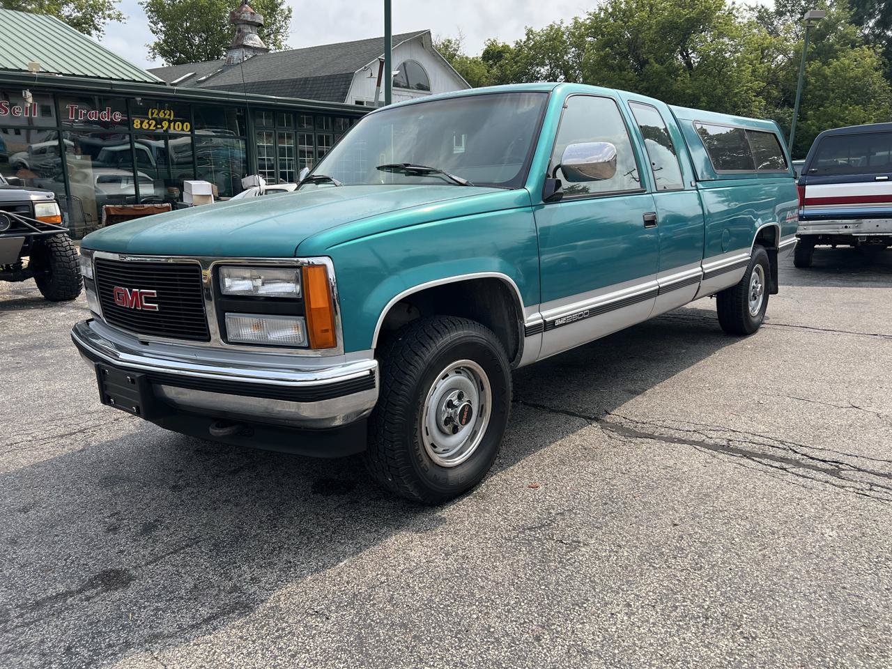 Used 1993 GMC Sierra 2500 4x4 Extended Cab image 2