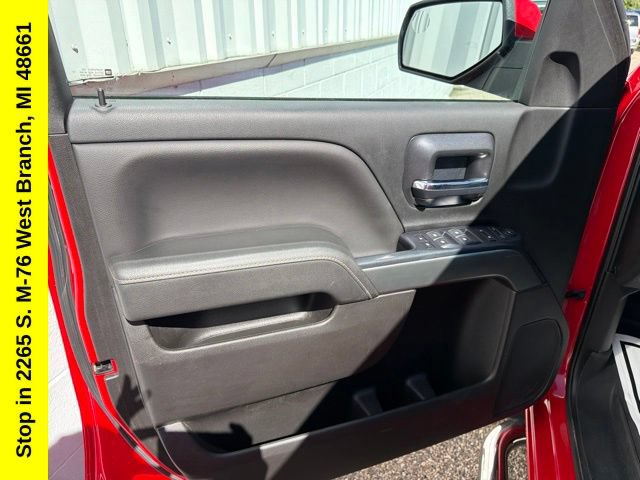 Used 2018 Chevrolet Silverado 1500 LT w/ All Star Edition AWD/4WD image 16