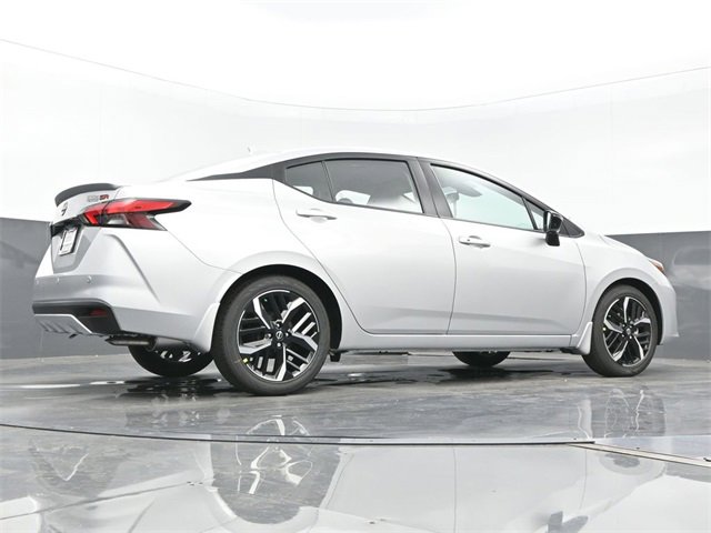 New 2025 Nissan Versa SR w/ Trunk Package image 25