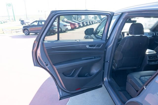 New 2026 Volkswagen Atlas Cross Sport SEL Premium R-Line image 14