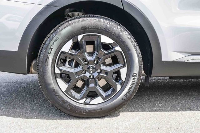 Certified 2025 Kia Sorento S w/ Panoramic Sunroof Package image 9