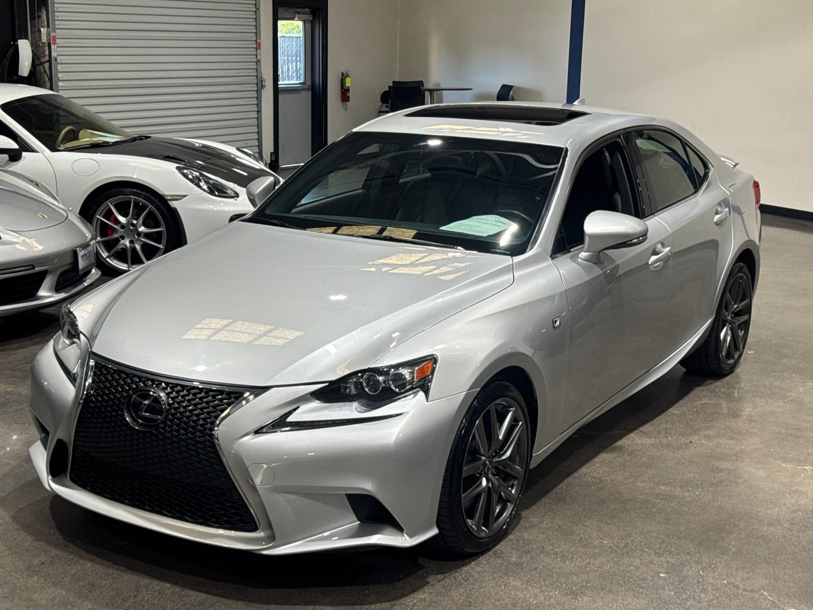 Used 2015 Lexus IS 350 w/ F-Sport Package RWD image 9
