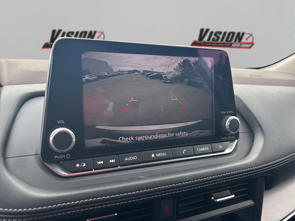 Used 2023 Nissan Rogue SV image 30