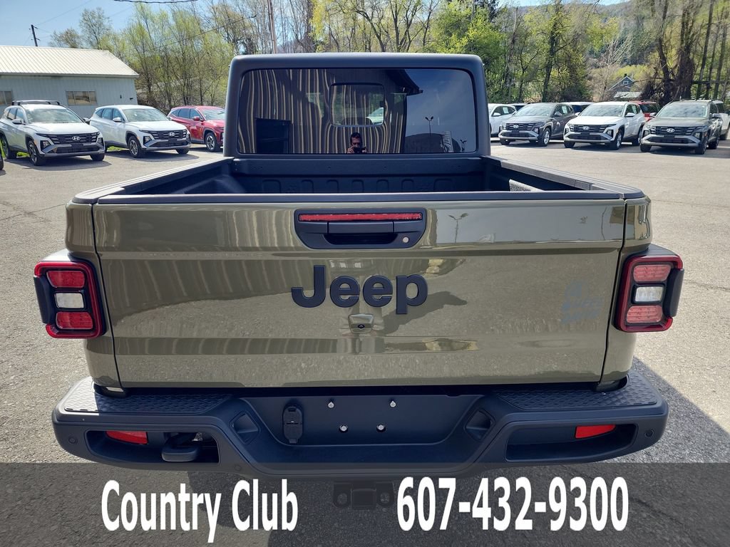 New 2026 Jeep Gladiator Willys AWD/4WD image 7