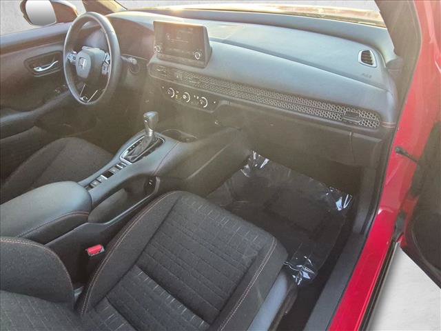 Used 2025 Honda HR-V Sport image 20