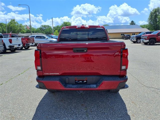 New 2025 Chevrolet Colorado LT w/ LT Convenience Package image 4