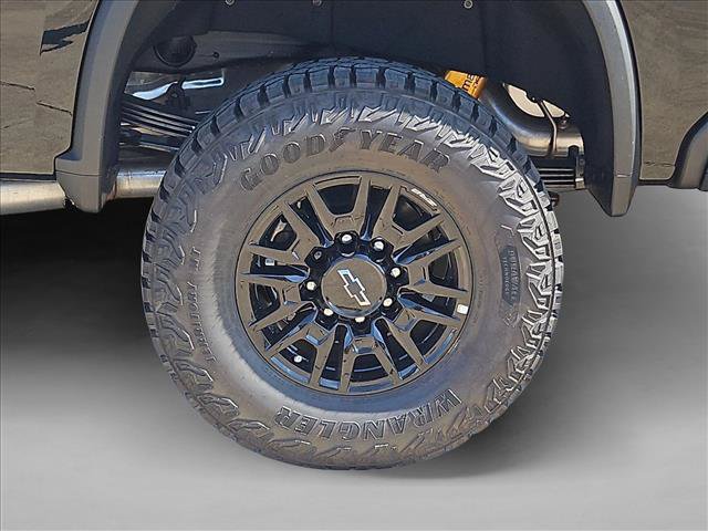 New 2026 Chevrolet Silverado 2500 ZR2 AWD/4WD image 10