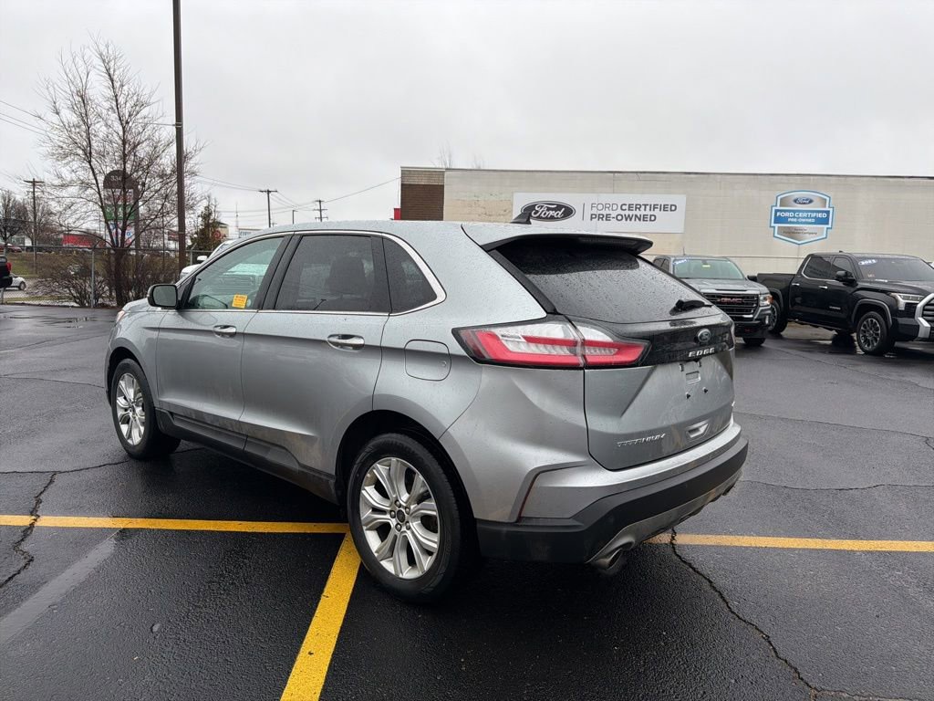 Used 2024 Ford Edge Titanium image 5