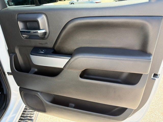 Used 2017 Chevrolet Silverado 1500 LT w/ All Star Edition AWD/4WD image 17