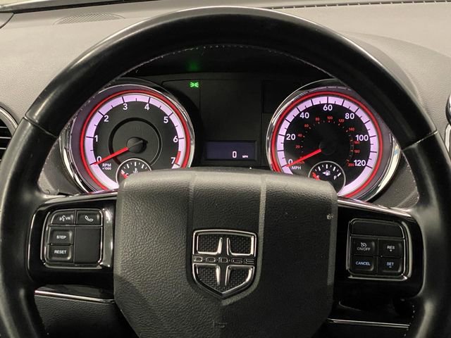 Used 2019 Dodge Grand Caravan SXT image 15