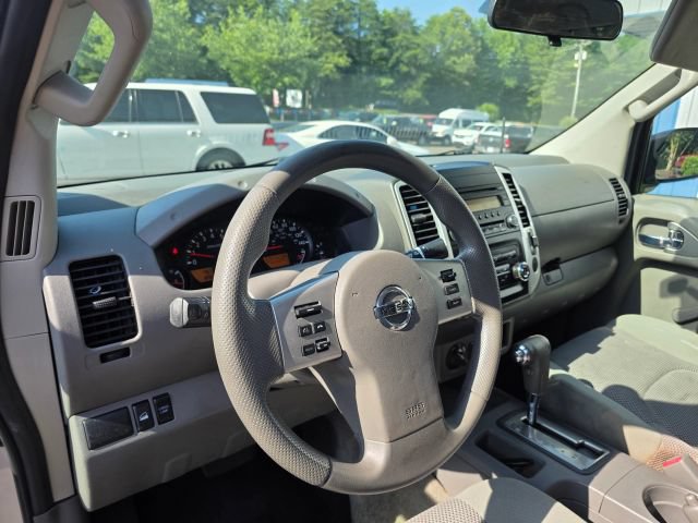 Used 2014 Nissan Frontier S AWD/4WD image 25