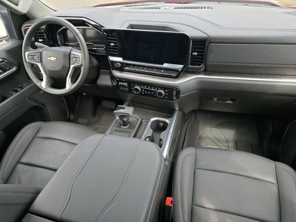 Used 2025 Chevrolet Silverado 1500 LTZ w/ LTZ Convenience Package II image 18