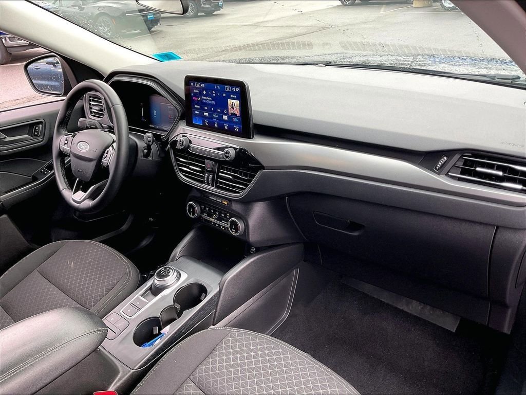 Used 2024 Ford Escape Active AWD/4WD image 13
