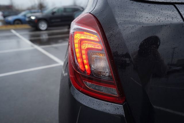 Used 2021 Buick Encore Preferred w/ Safety Package image 38