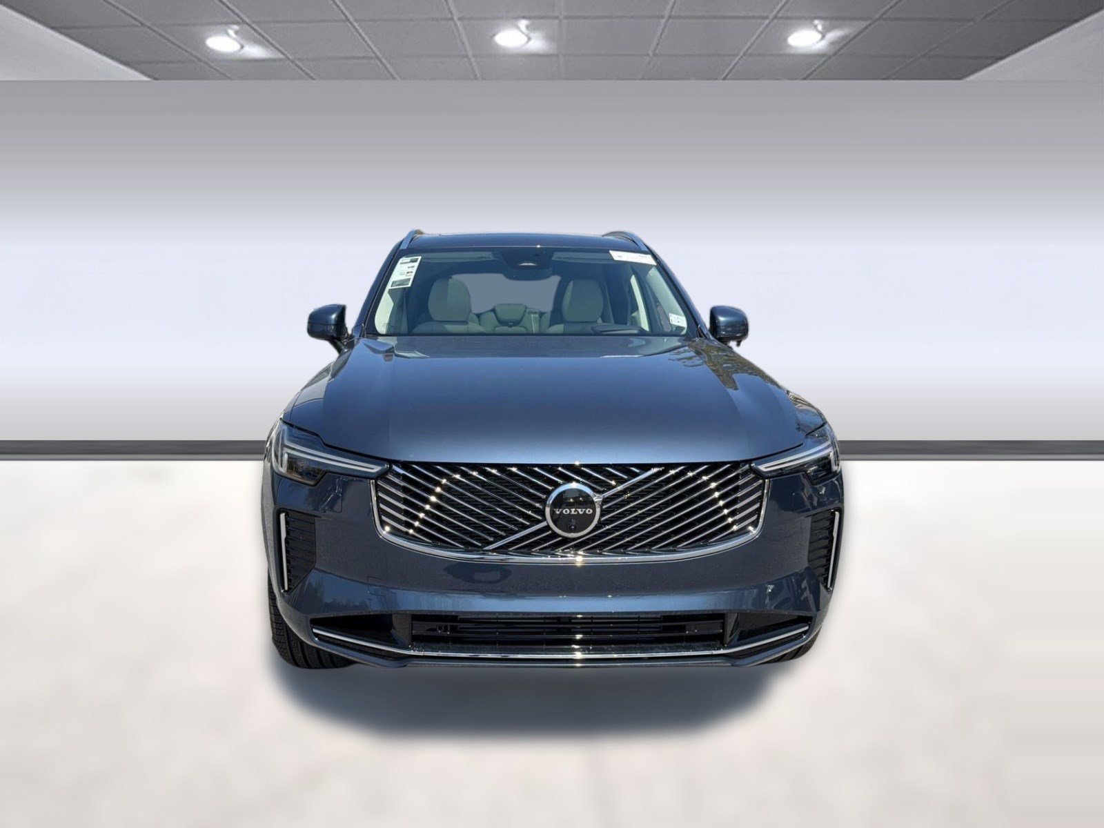 New 2026 Volvo XC90 T8 Ultra w/ Protection Package image 6