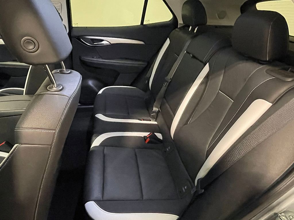Used 2025 Buick Envision Sport Touring image 21