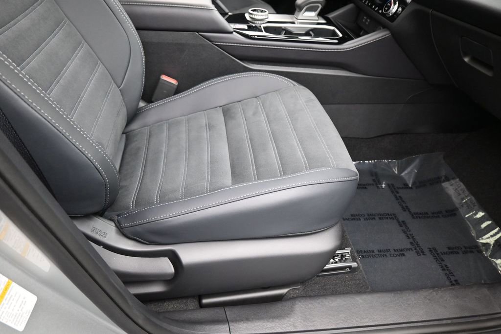 Used 2025 Mitsubishi Outlander SE FWD image 45
