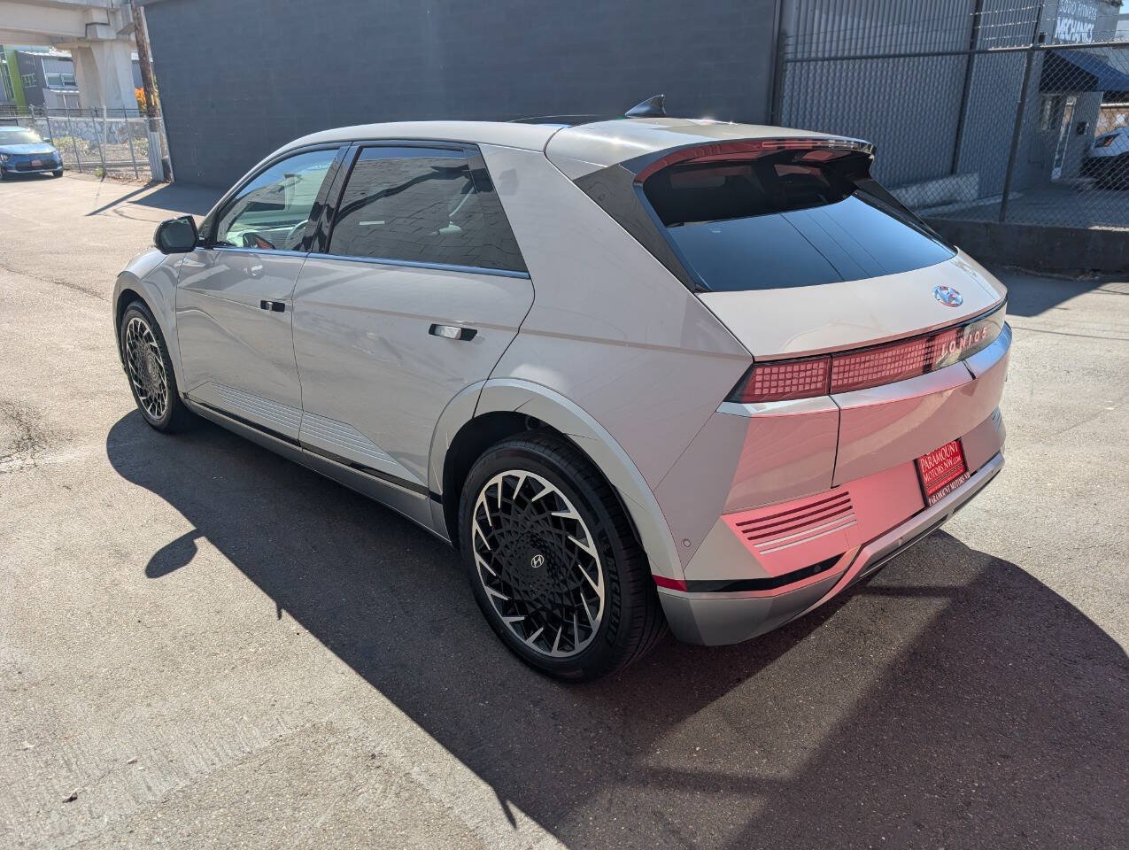Used 2024 Hyundai Ioniq 5 Limited AWD/4WD image 5
