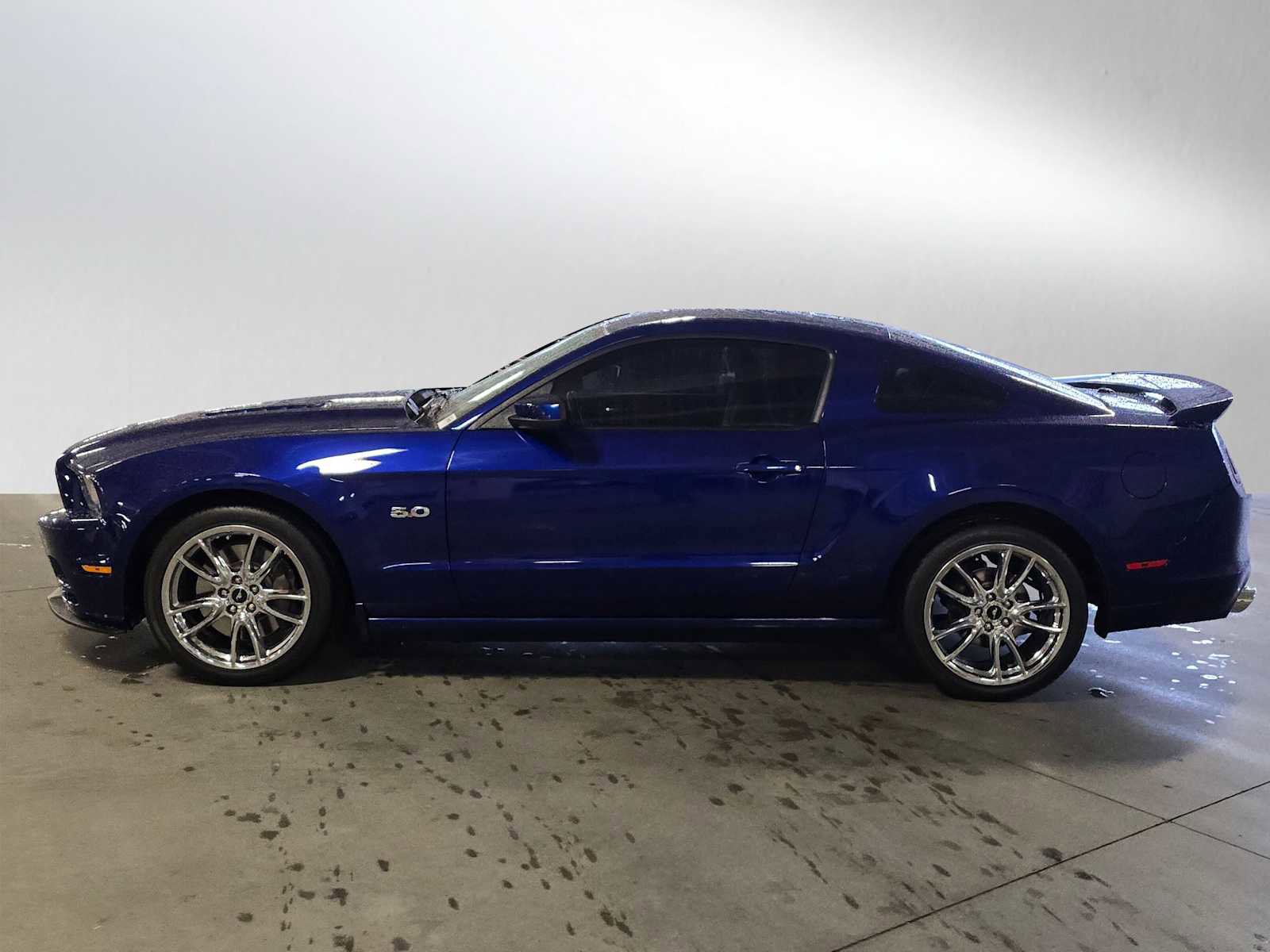 Used 2014 Ford Mustang GT Premium w/ GT Track Package image 6