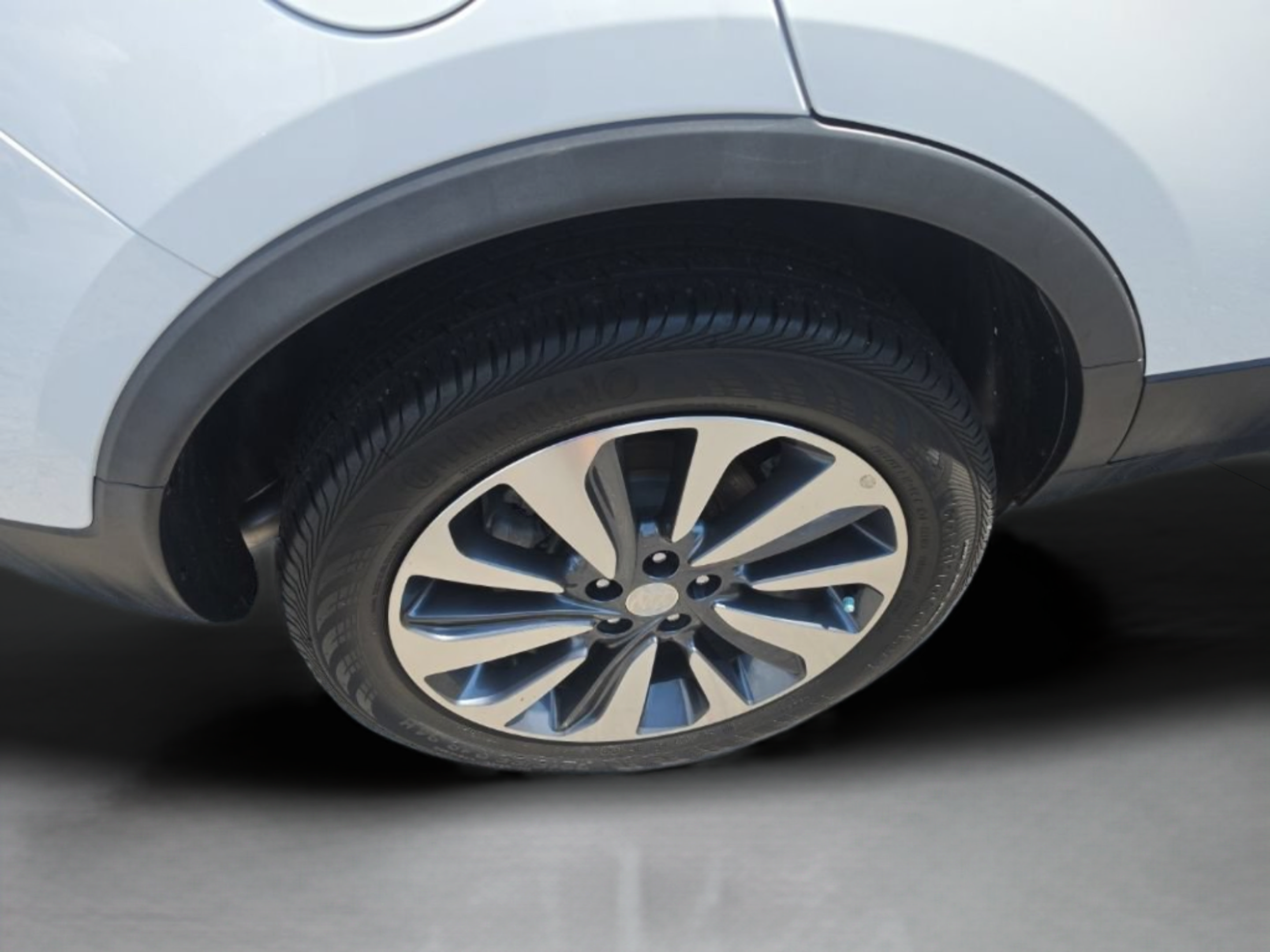Used 2022 Buick Encore Preferred FWD image 34