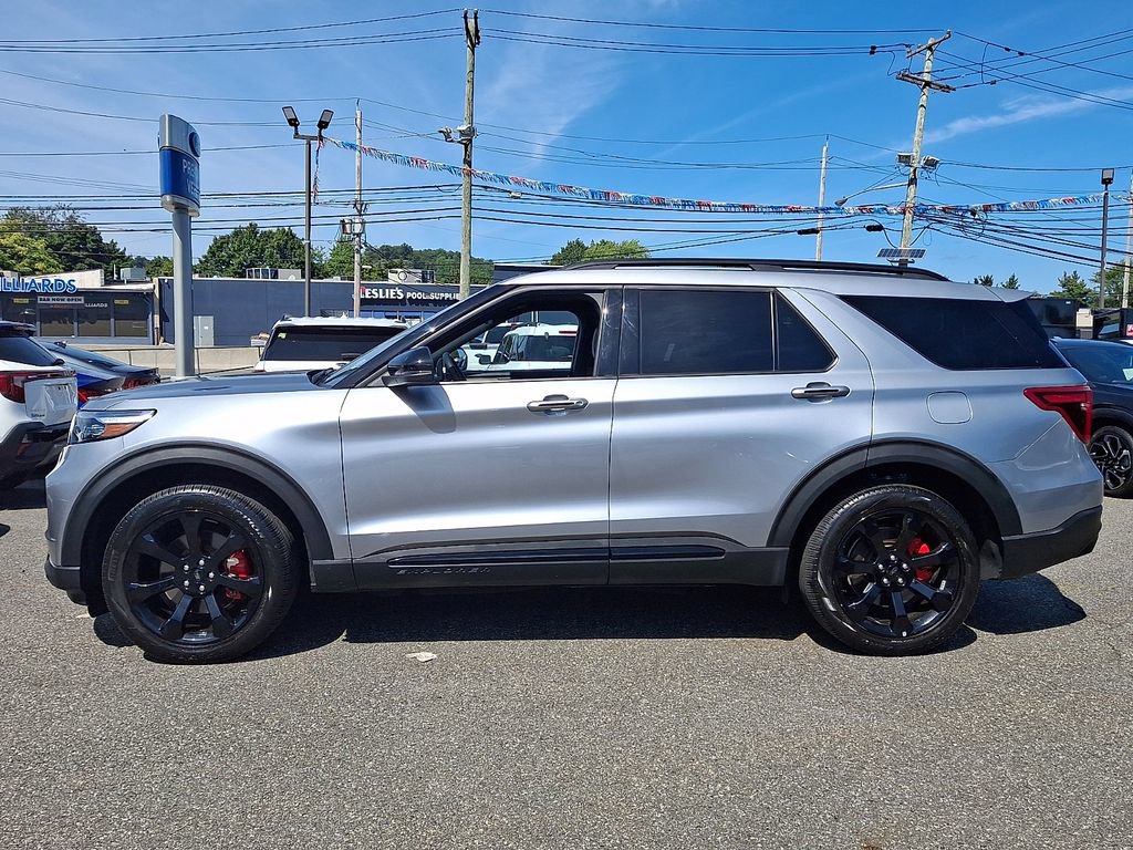 Used 2024 Ford Explorer ST w/ Equipment Group 401A AWD/4WD image 8