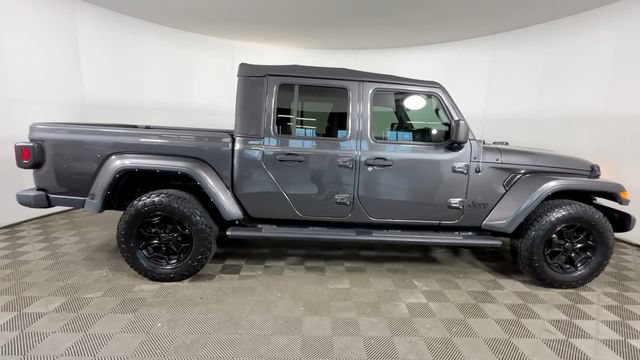 Used 2022 Jeep Gladiator Sport AWD/4WD image 3