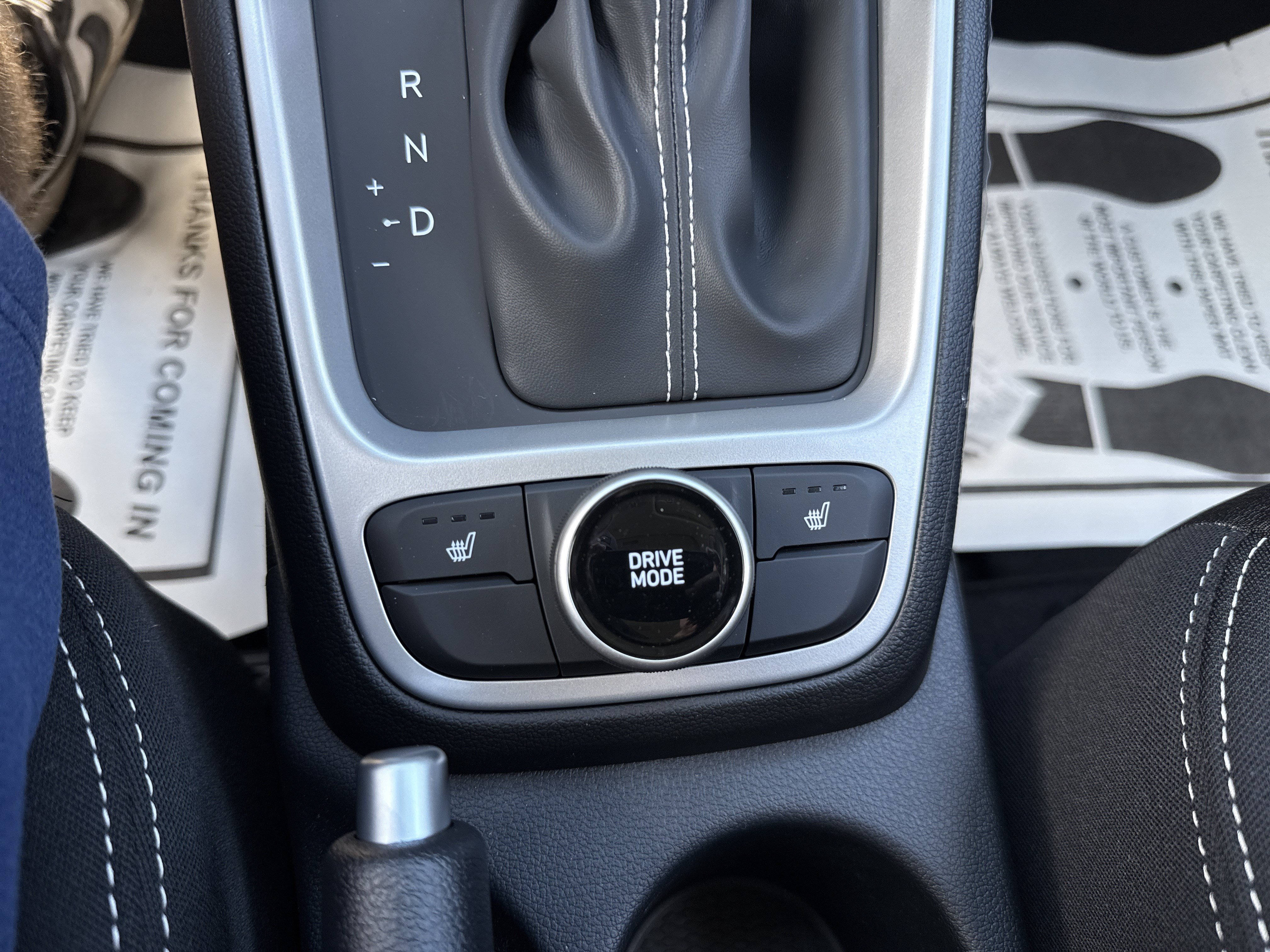 New 2026 Hyundai Venue SEL FWD image 27