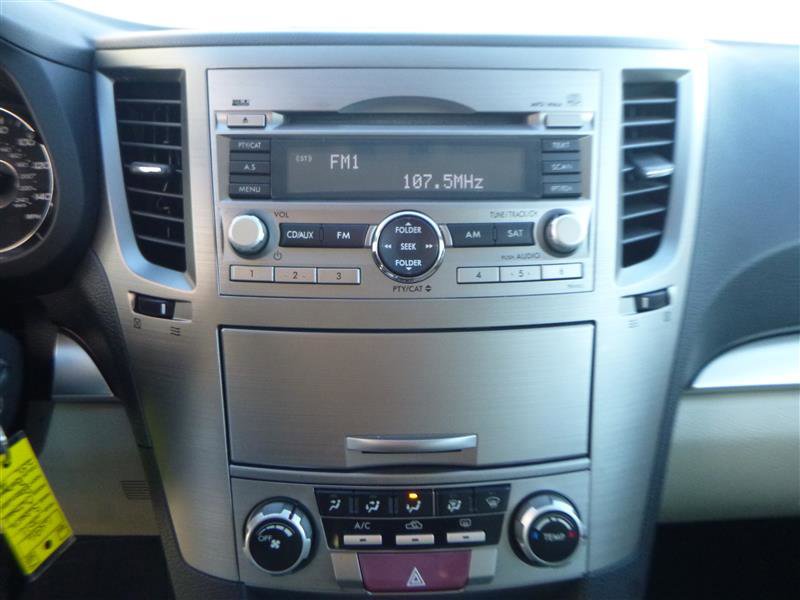 Used 2011 Subaru Outback 2.5i Premium image 13