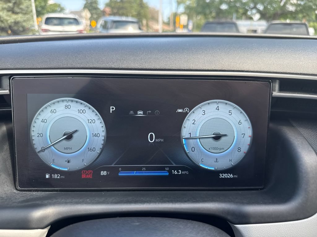 Certified 2024 Hyundai Tucson Limited AWD/4WD image 28