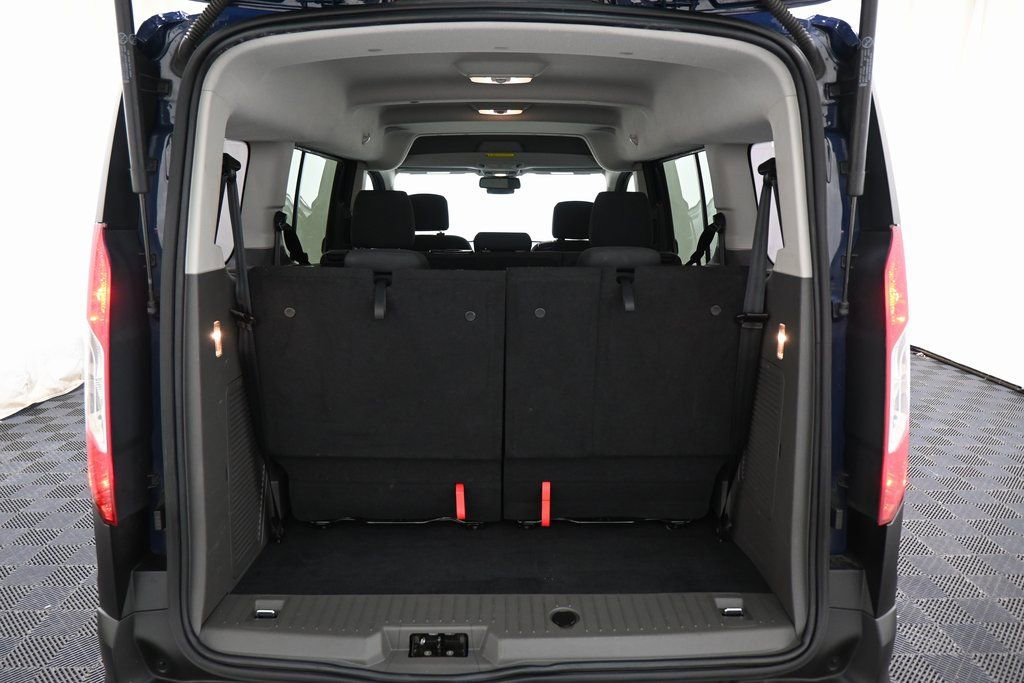 Used 2021 Ford Transit Connect XL image 11