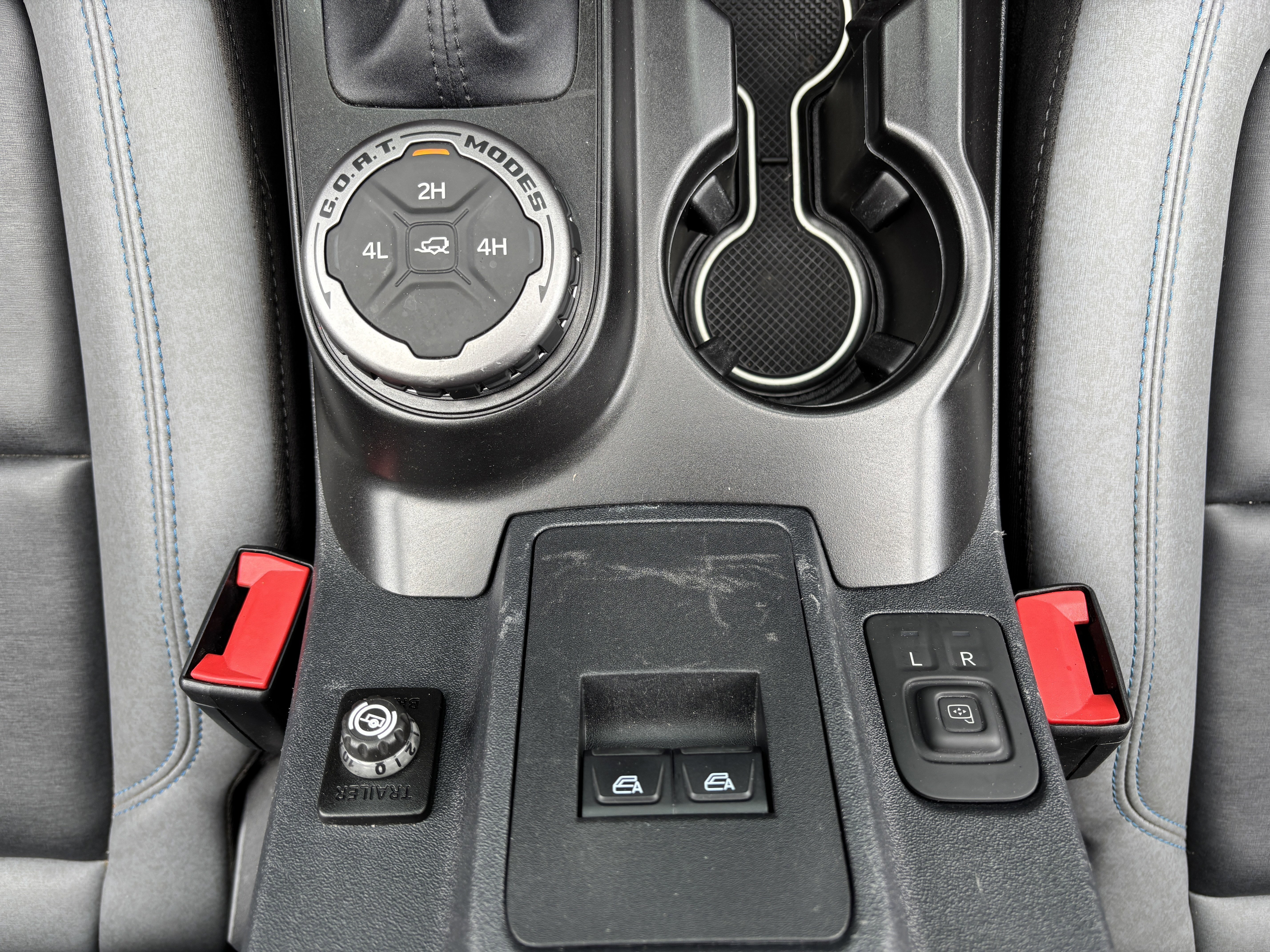 Used 2022 Ford Bronco Black Diamond image 26