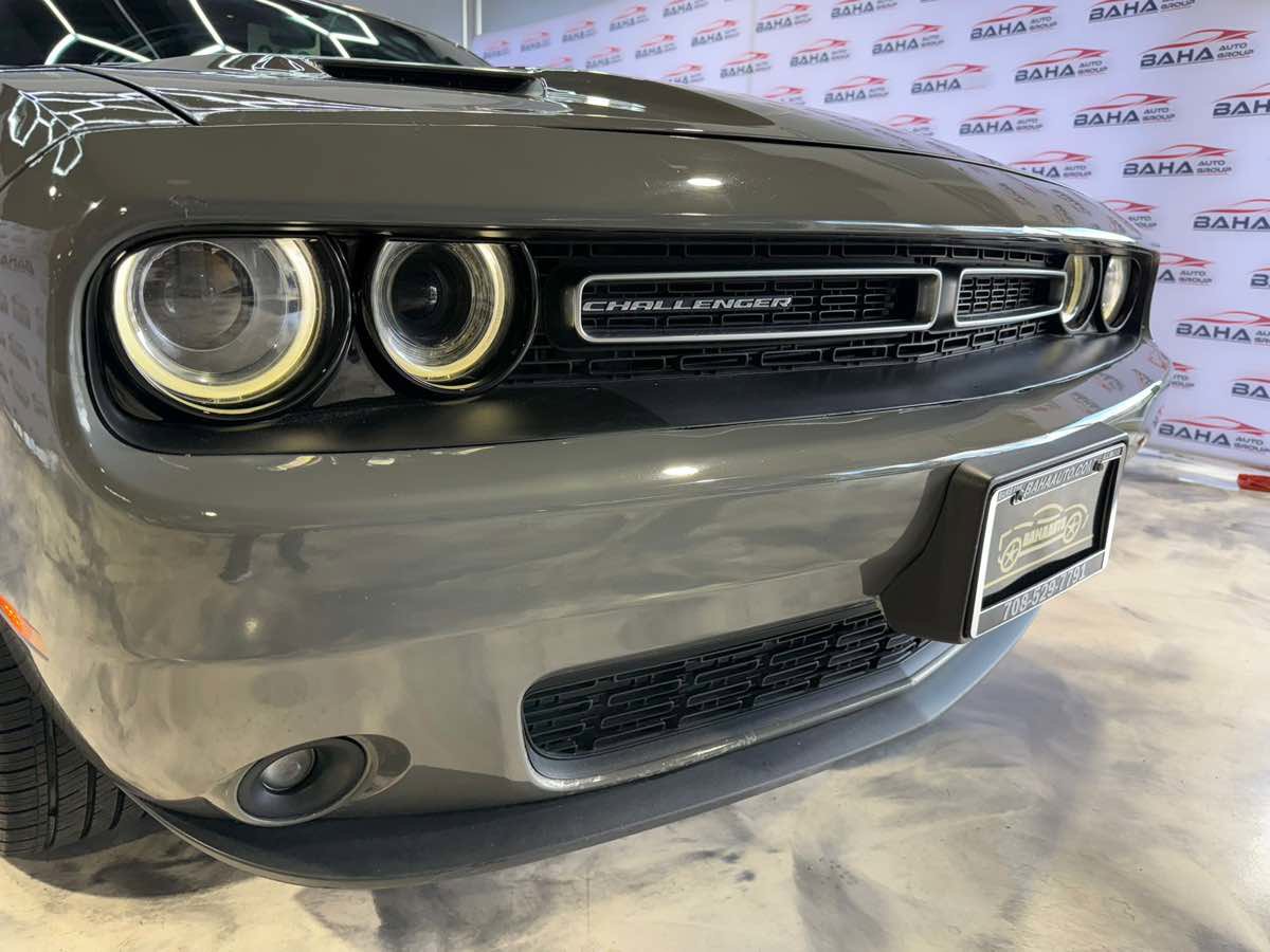 Used 2017 Dodge Challenger GT w/ Driver Convenience Group image 17