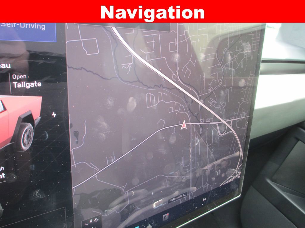 Used 2025 Tesla Cybertruck AWD Crew Cab image 13