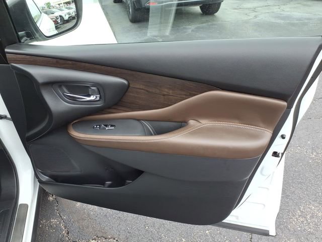 Certified 2024 Nissan Murano Platinum w/ Cargo Package AWD/4WD image 21