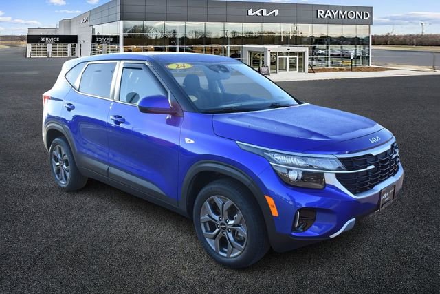 Used 2024 Kia Seltos LX image 1