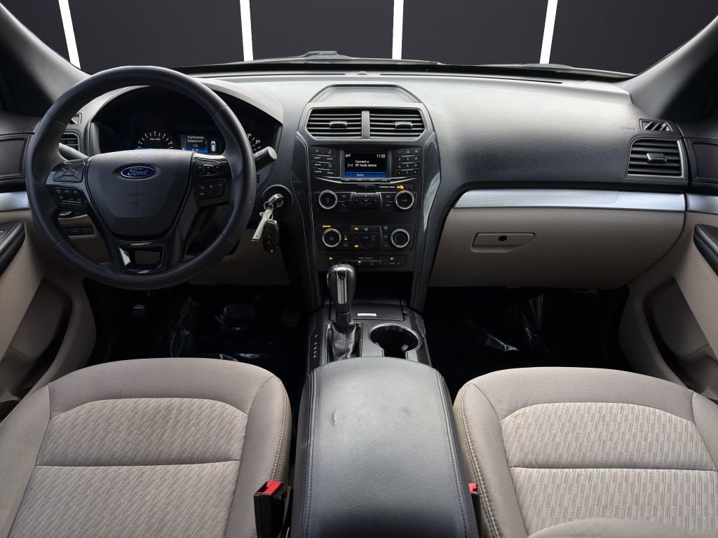 Used 2019 Ford Explorer 4WD w/ Class III Trailer Tow Package image 13