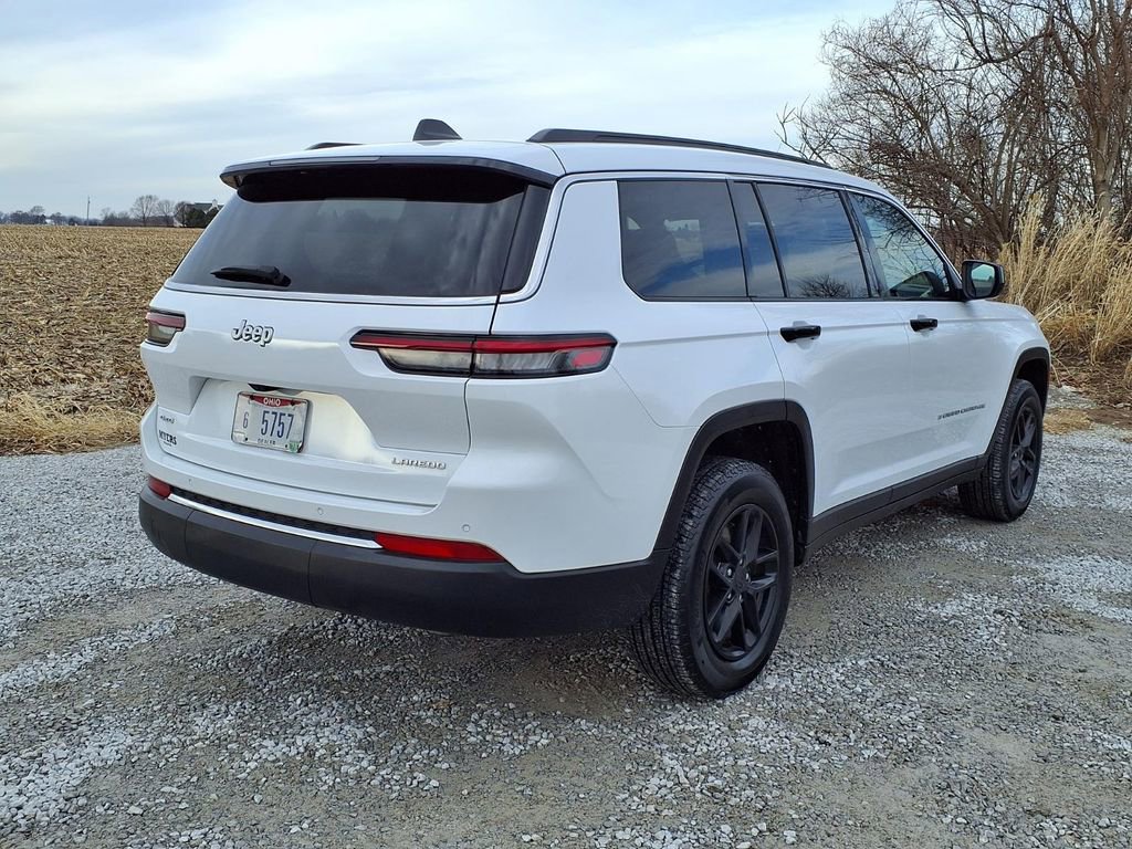 Used 2025 Jeep Grand Cherokee L Laredo w/ Luxury Tech Group I image 27