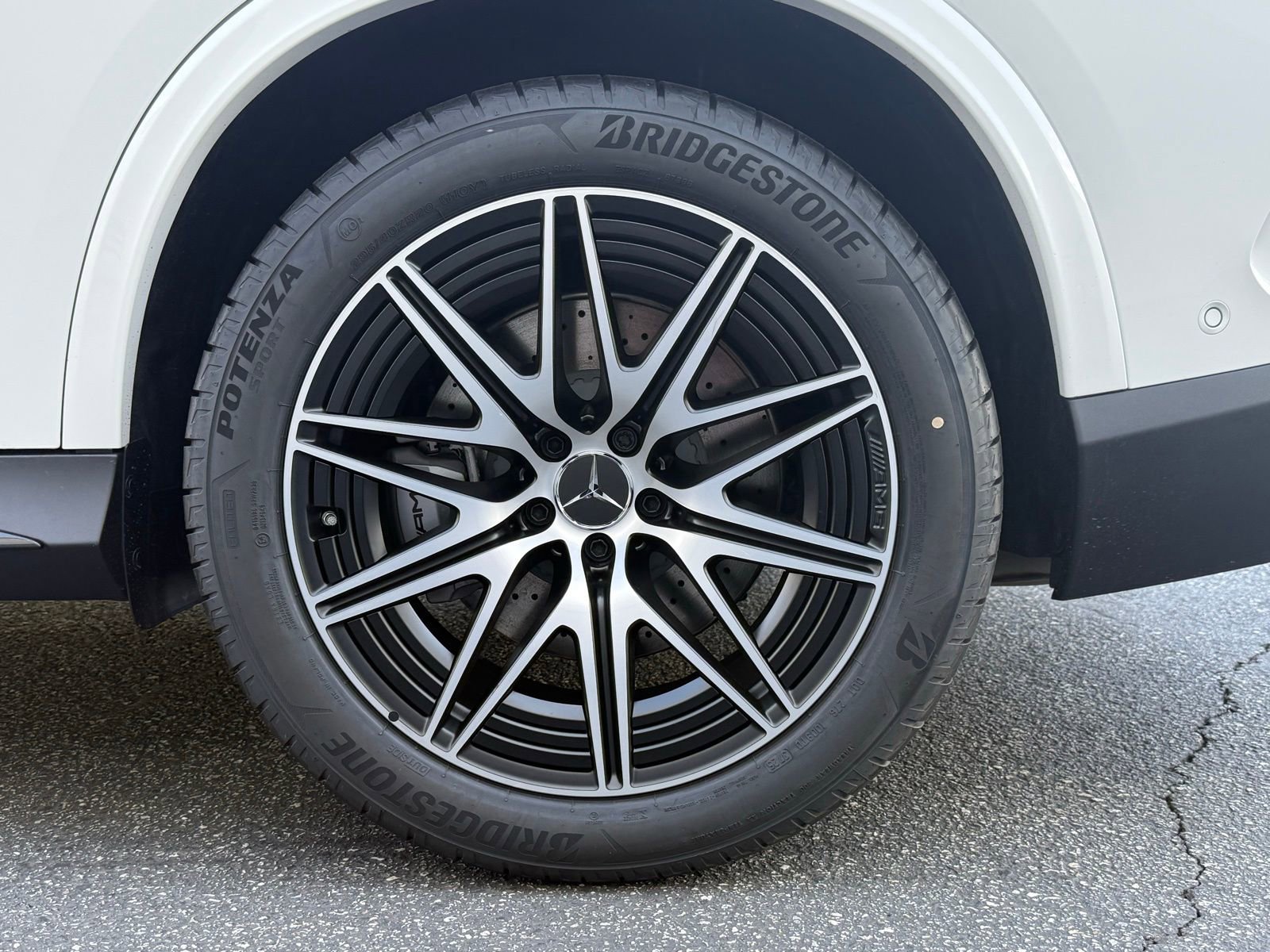 New 2026 Mercedes-Benz GLC 43 AMG 4MATIC image 14