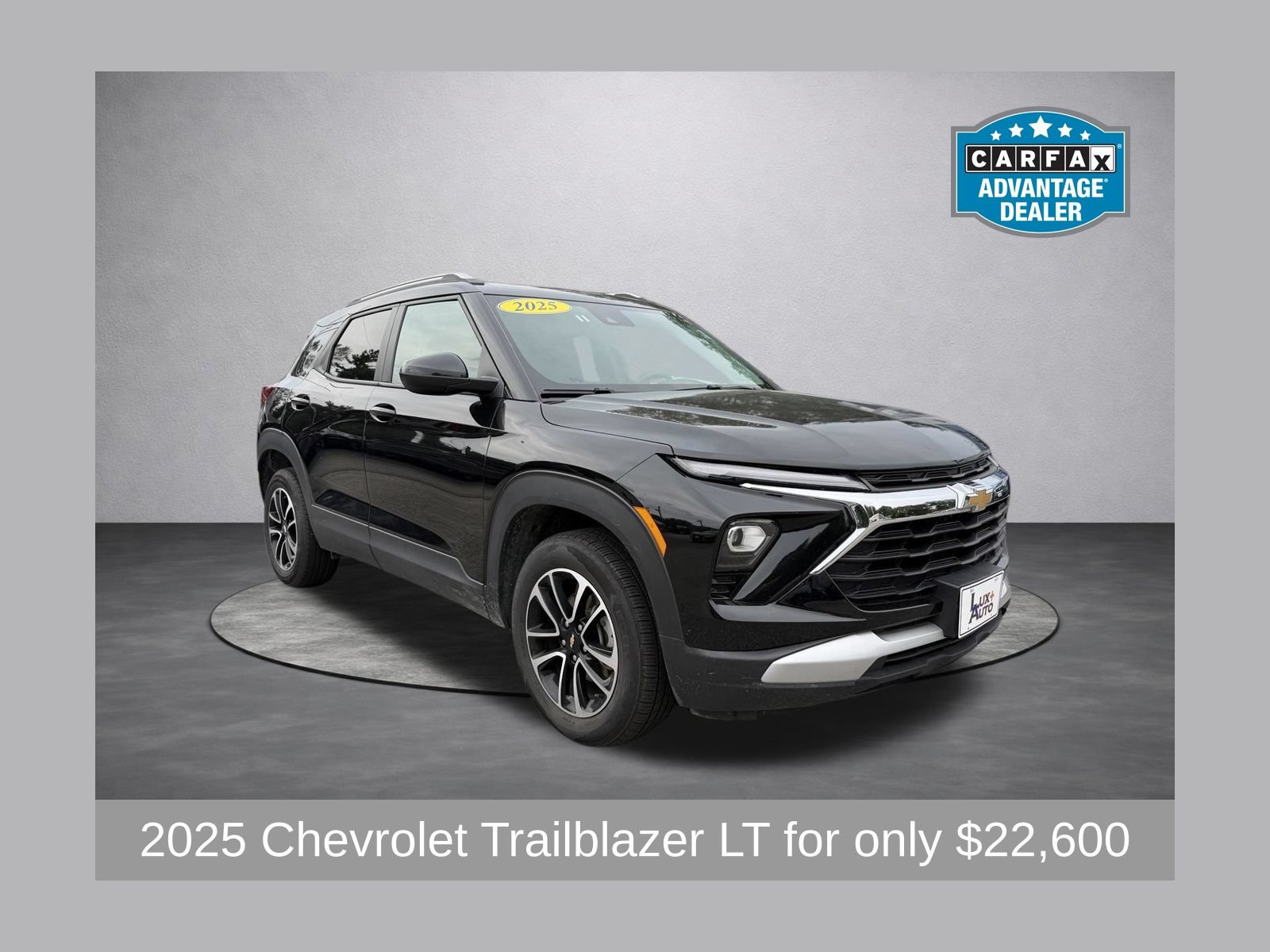 Used 2025 Chevrolet TrailBlazer LT AWD/4WD image 1