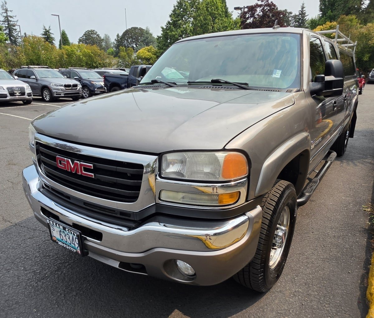 Used 2007 GMC Sierra 2500 SLT w/ Heavy-Duty Power Package AWD/4WD image 5