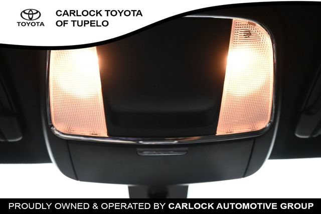 Used 2022 Dodge Charger SXT RWD image 29