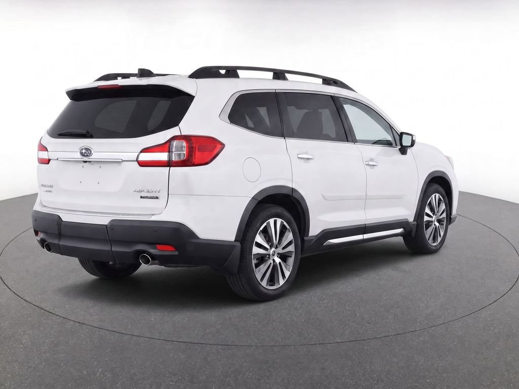 Used 2022 Subaru Ascent Touring AWD/4WD image 3