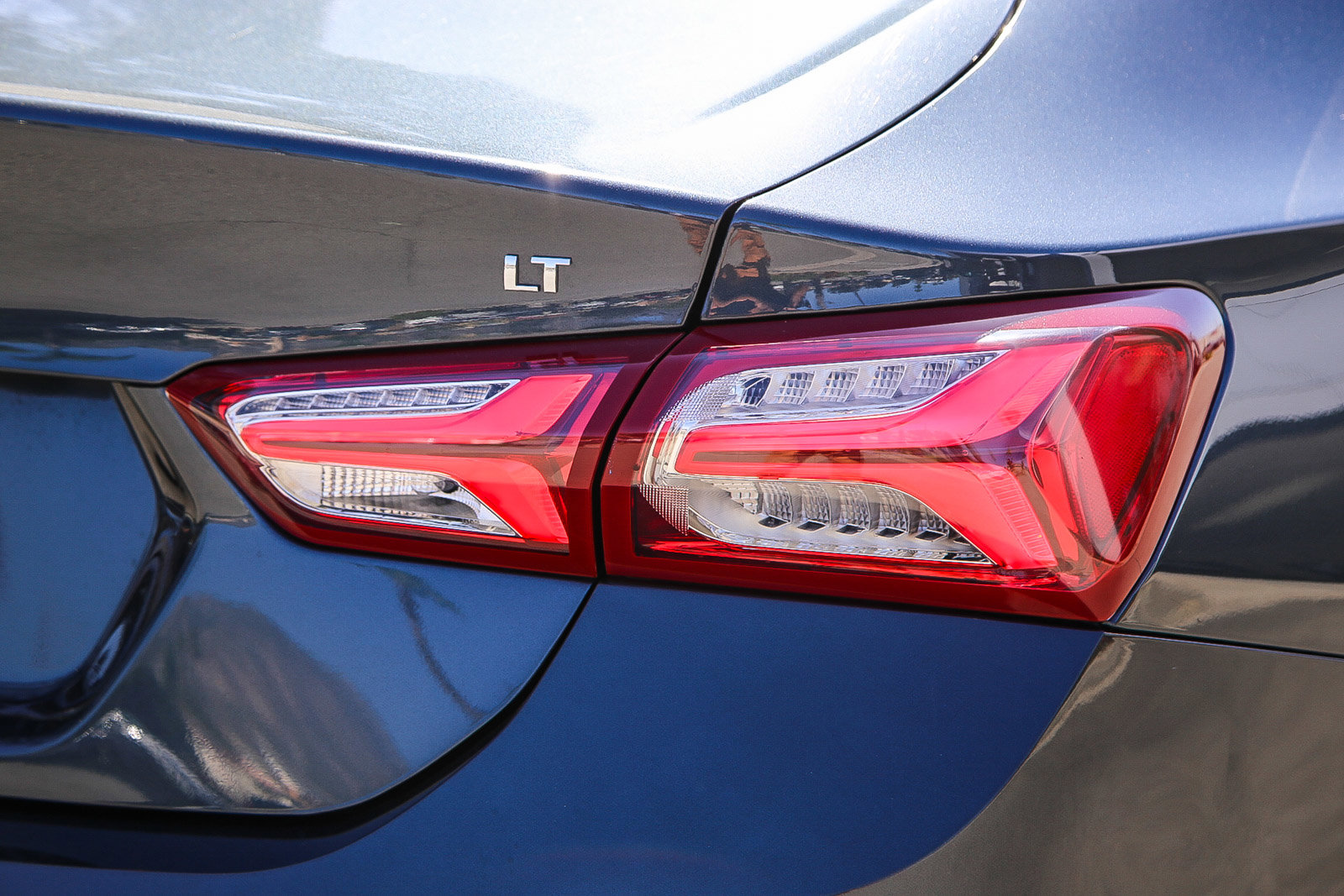 Used 2020 Chevrolet Malibu LT image 7