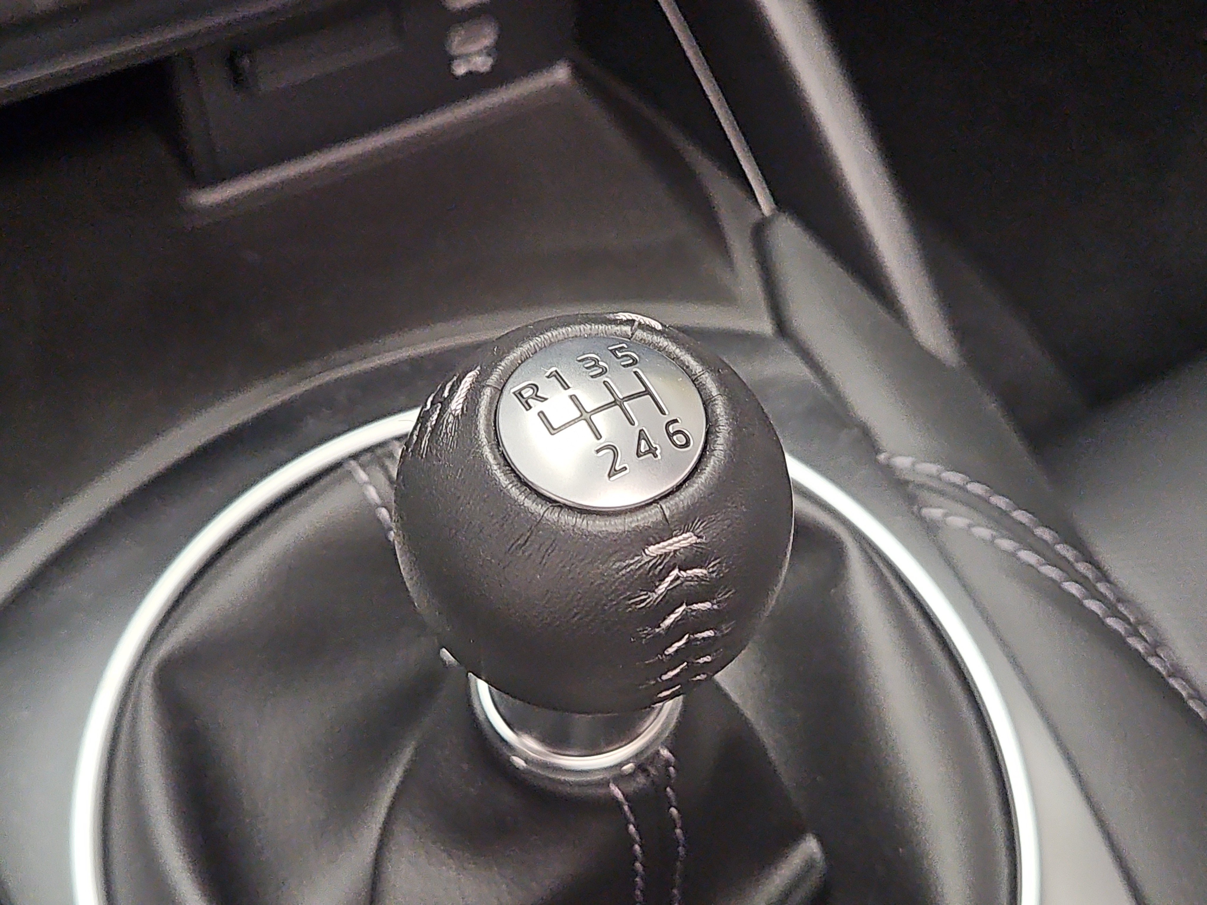 New 2026 MAZDA MX-5 Miata Grand Touring w/ Appearance Package RWD image 13