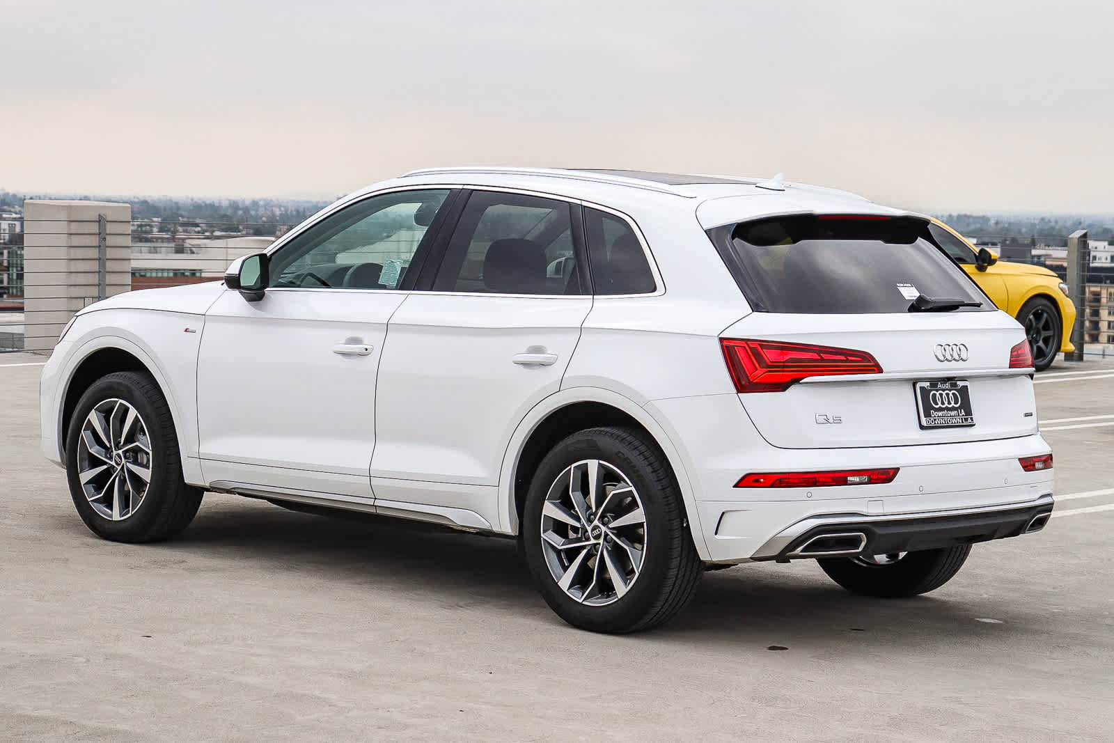 Used 2024 Audi Q5 2.0T Premium Plus w/ Premium Plus Package image 6